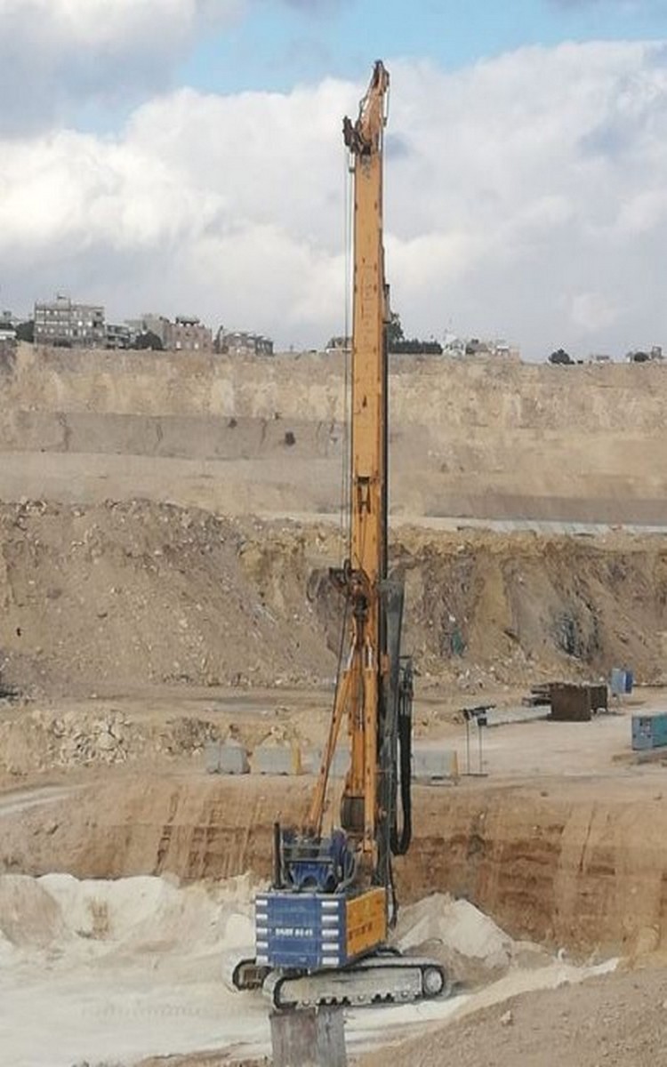 Drilling machine BG45
