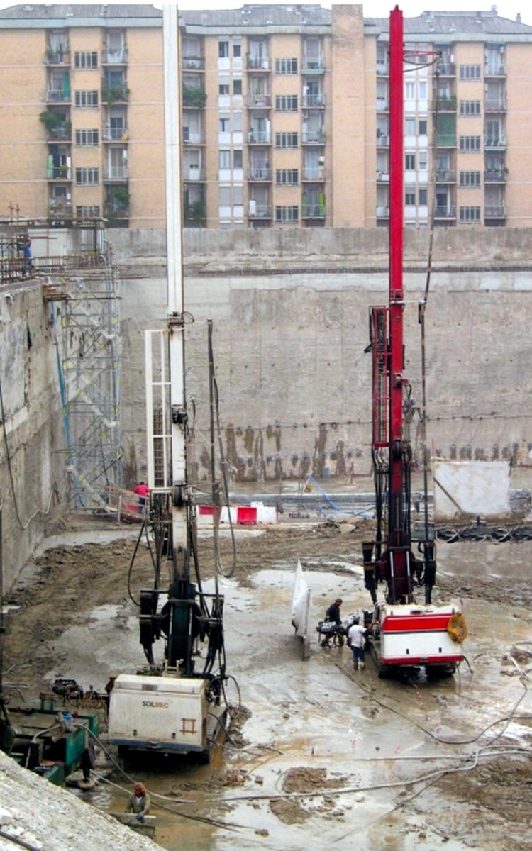 Drilling machine SM405