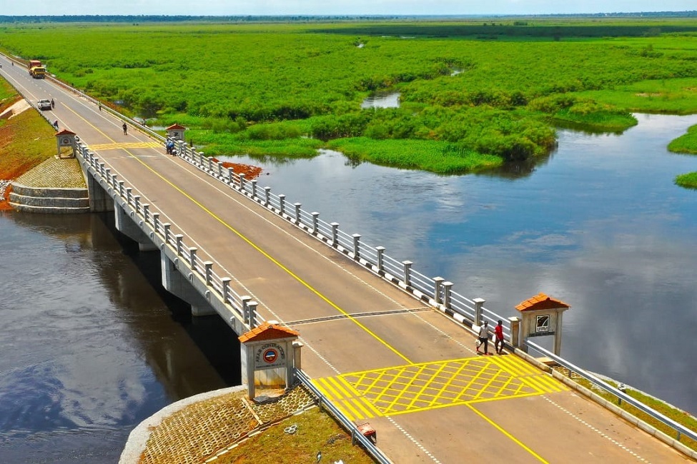 Saaka Road and Bridge project in Uganda to protect residents from flooding